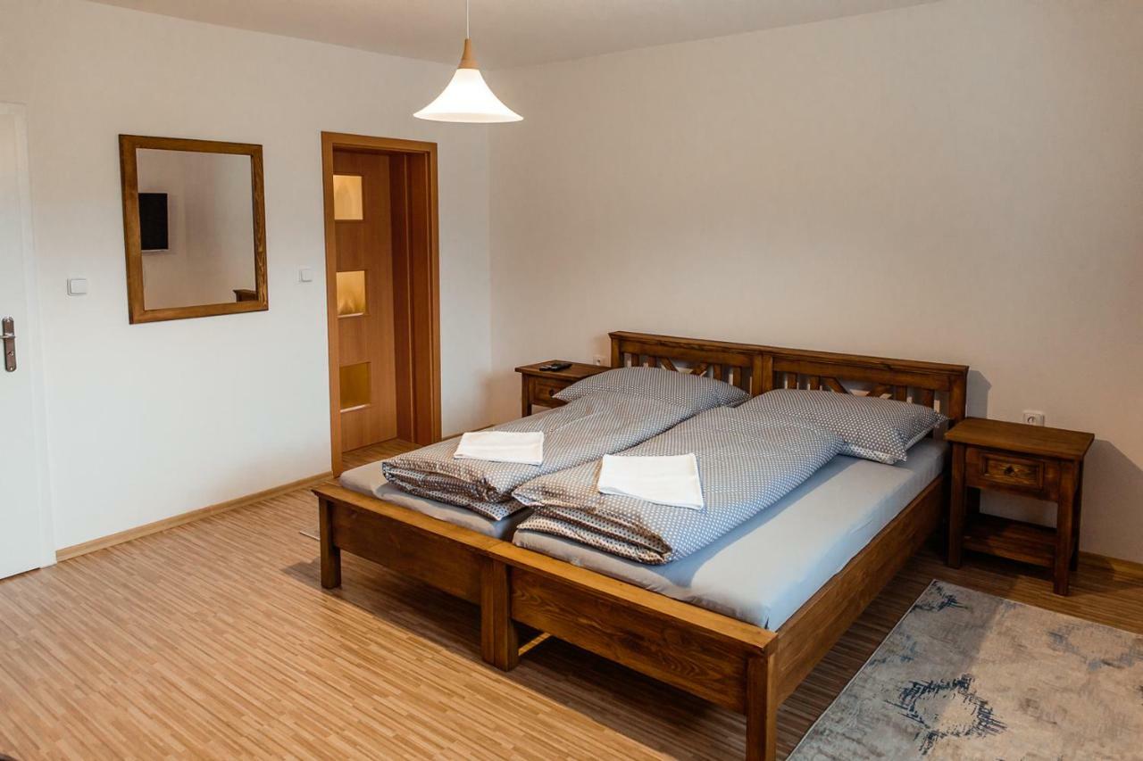 Apartmany Hrady 斯祖贝莱克 外观 照片